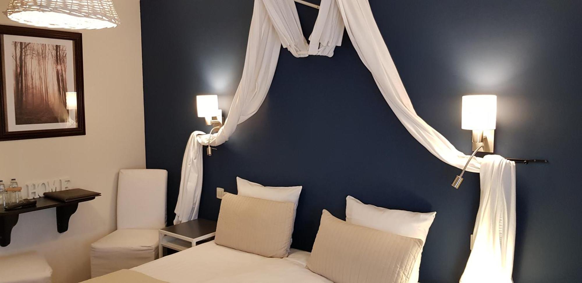 Hotel Restaurant The Kings Head Inn フーレン エクステリア 写真